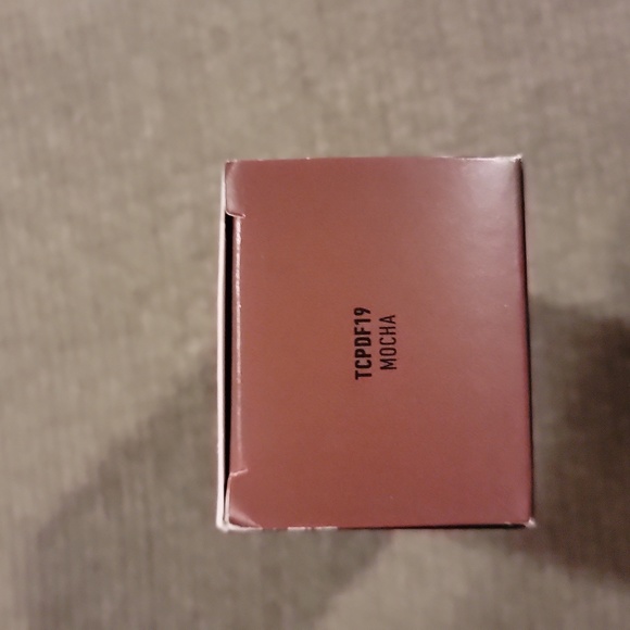 NYX Mocha Foundation - Picture 4 of 5